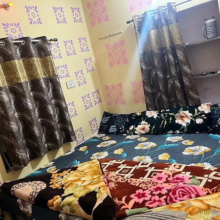 Hardik Guest House & General Store Ringas 外观 照片